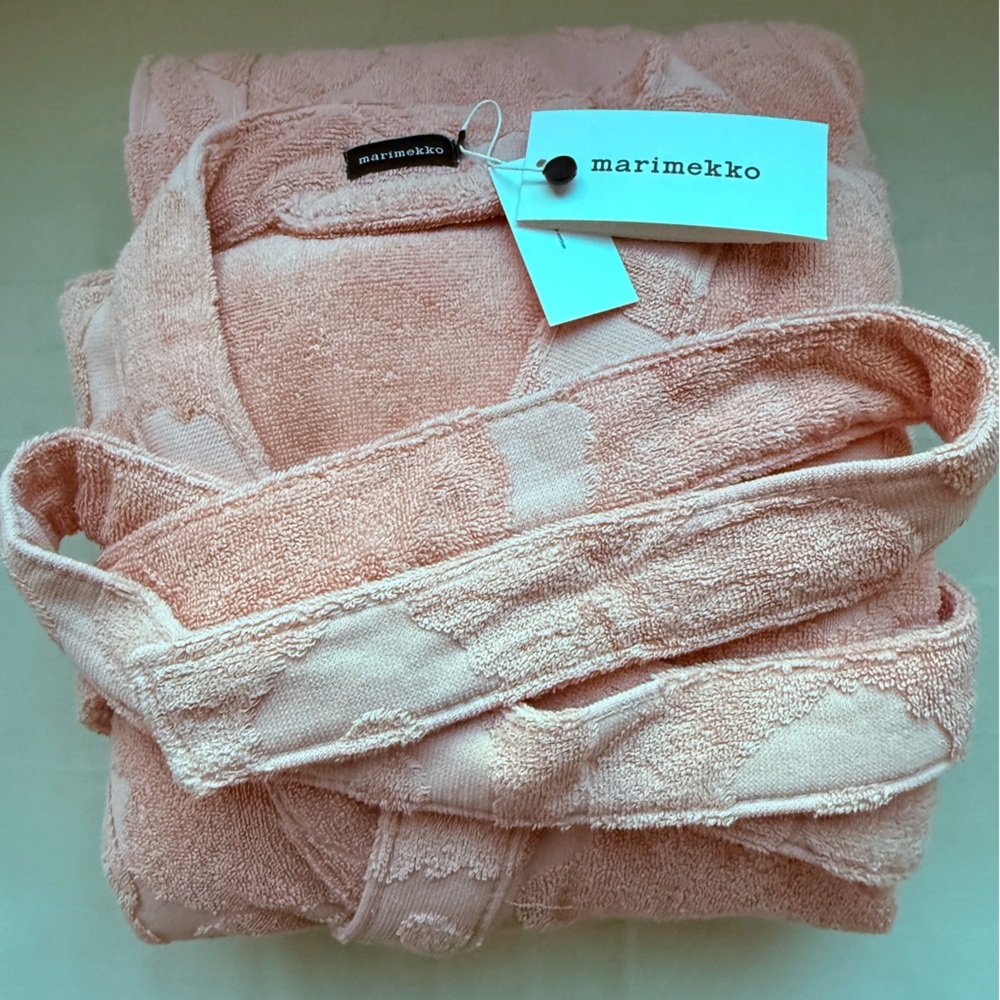 Marimekko Pieni Unikko Powder Pink Textured Bathrobe